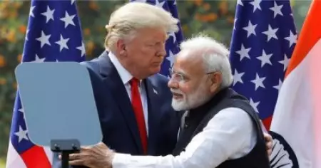 റഷ്യയില്‍ നിന്ന് എണ്ണയും ആയുധവും വാങ്ങുന്നു; ഇന്ത്യക്ക് 25% താരിഫ് ചുമത്തി ട്രംപ്