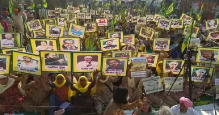 'ഷര്‍ജീല്‍ ഇമാം, ഉമര്‍ ഖാലിദ്, ഗൗതം നവ്‌ലാഖ...'; ആക്ടിവിസ്റ്റുകളെയും എഴുത്തുകാരെയും വിട്ടയക്കണമെന്ന് മനുഷ്യാവകാശ ദിനത്തില്‍ കര്‍ഷകര്‍