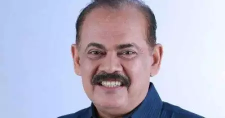 ട്വന്റി-20; രാഷ്ട്രീയത്തിലെ കോര്‍പ്പറേറ്റ് വല്‍ക്കരണത്തിന്റെ ഉദാഹരണം; വരാനിരിക്കുന്ന അപകടം രാഷ്ട്രീയപാര്‍ട്ടികള്‍ പരിശോധിക്കണമെന്ന് സെബാസ്റ്റ്യന്‍ പോള്‍