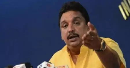 ഞങ്ങള്‍ അസ്വസ്ഥരാണ്; നിസാരകാര്യങ്ങള്‍ പോലും വഷളാക്കിയത് കോണ്‍ഗ്രസ് നേതാക്കള്‍; വിമര്‍ശനവുമായി ഷിബു ബേബി ജോണ്‍
