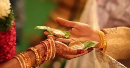 പൂജാരിയെ വിവാഹം ചെയ്താല്‍ ബ്രാഹ്മണ സ്ത്രീക്ക് മൂന്ന് ലക്ഷം; യെദിയൂരപ്പ സര്‍ക്കാരിന്റെ പുതിയ പദ്ധതി വിവാദത്തില്‍