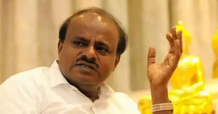 ഇതുതന്നെയല്ലേ നാസികളും ചെയ്തത്; രാമക്ഷേത്രത്തിന് പണം നല്‍കാത്ത വീടുകള്‍ മാര്‍ക്ക് ചെയ്യുന്ന ആര്‍.എസ്.എസ് നടപടിക്കെതിരെ കുമാരസാമി