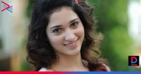ഇവരാണ് മലയാളത്തില്‍ ഞാന്‍ ഇഷ്ടപ്പെടുന്ന നടന്മാര്‍, ഇവിടേക്ക് വരാനിരിക്കുകയായിരുന്നു, പക്ഷേ എല്ലാം താറുമാറായി: തമന്ന