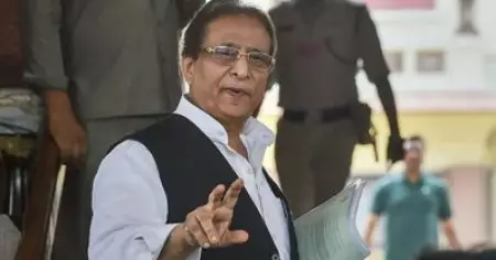 എസ്.പി എം.പി അസം ഖാന് ഡബിള്‍ ബാരല്‍ തോക്ക് വില്‍ക്കാന്‍ അനുമതി