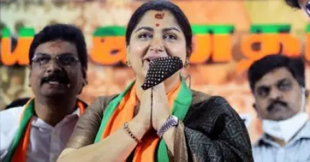 ബി.ജെ.പി കൊടി കെട്ടിയ കാറുമായി പോളിംഗ് സ്‌റ്റേഷനിലേക്ക് ഖുശ്ബു; പരാതിയുമായി ഡി.എം.കെ