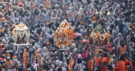 കുംഭമേളയില്‍ പങ്കെടുത്ത ആയിരക്കണക്കിന് പേര്‍ക്ക് കൊവിഡ്; വരും ദിവസങ്ങളില്‍ 2000മാകുമെന്ന് ആരോഗ്യപ്രവര്‍ത്തകര്‍