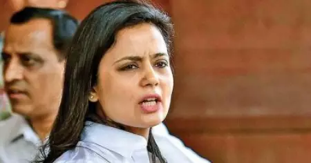 വളഞ്ഞവഴി എന്തിന്, 56 ഇഞ്ച് സ്റ്റൈലില്‍ അയാളെ പിടിച്ചുപുറത്താക്ക്; മോദിയോട് മഹുവ