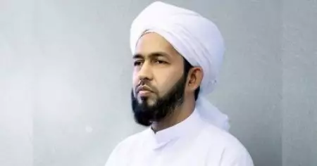 ന്യൂനപക്ഷ ക്ഷേമ വകുപ്പ് മുഖ്യമന്ത്രി ഏറ്റെടുത്തതില്‍ പിന്തുണയുമായി കാന്തപുരം വിഭാഗം; 'വിവിധ സാമൂഹിക വിഭാഗങ്ങളില്‍ നിന്നുള്ളവര്‍ക്ക് പൊതു വകുപ്പുകള്‍ നല്‍കിയതില്‍ സന്തോഷം'