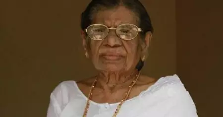 കെ. ആര്‍ ഗൗരിയമ്മ അന്തരിച്ചു