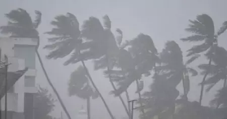 കേരളത്തില്‍ 14 മുതല്‍ ശക്തമായ മഴ; അറബിക്കടലില്‍ ചുഴലിക്കാറ്റ് രൂപപ്പെടാന്‍ സാധ്യത