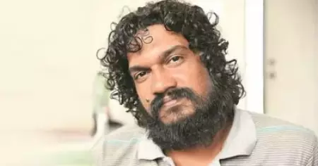 പപ്പായ ഇല നീര് കൊവിഡ് ചികിത്സയ്ക്ക് ഉപയോഗിക്കാമെന്ന ലിങ്കുകള്‍ പങ്കുവെച്ചു; സനല്‍ കുമാര്‍ ശശിധരനെതിരെ പരാതി