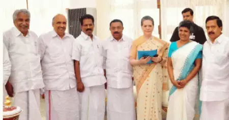 എന്‍.സി.പിയെയും കോണ്‍ഗ്രസിനെയും താരതമ്യം ചെയ്യേണ്ടതില്ല; ലതികാ സുഭാഷിന്റെ എന്‍.സി.പി പ്രവേശന തീരുമാനത്തില്‍ പ്രതികരിച്ച് ഉമ്മന്‍ചാണ്ടി