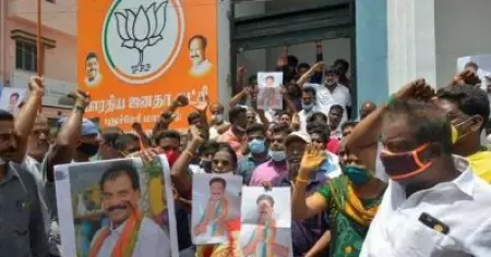 പുതുച്ചേരി ബി.ജെ.പിയിലും പൊട്ടിത്തെറി; സംസ്ഥാന കമ്മിറ്റി ഓഫീസിന് മുന്‍പില്‍ പ്രവത്തകരുടെ പ്രതിഷേധം