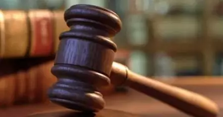 പെണ്‍ സുഹൃത്തിന്റെ കൊലപാതകം: കള്ളക്കേസില്‍ക്കുടുക്കി അറസ്റ്റ് ചെയ്ത ഗോത്രവിഭാഗക്കാരനായ എം.ബി.ബി.എസ് വിദ്യാര്‍ഥി നിരപരാധി; സര്‍ക്കാര്‍ 42 ലക്ഷം രൂപ നഷ്ടപരിഹാരം നല്‍കണമെന്ന് കോടതി