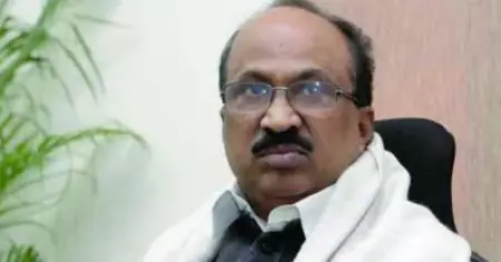കെ.വി. തോമസ് എ.കെ.ജി. ഭവനില്‍; യെച്ചൂരി, കാരാട്ട് എന്നിവരുമായി കൂടിക്കാഴ്ച