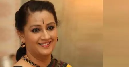 ആ നടന്‍ എന്റെ കൂടെ അല്ലാതെ വേറെ ആരുടെ കൂടെ അഭിനയിച്ചാലും എന്റെ മക്കള്‍ക്ക് ഇഷ്ടമല്ലായിരുന്നു: മേനക