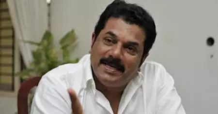 'ഫോണ്‍ നമ്പര്‍ കൊടുക്കേണ്ട അതൊക്കെ റിസ്‌കാ'; നടന്‍ മുകേഷ് തിരക്കഥാകൃത്താവുന്നു ?