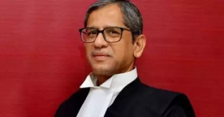 സമൂഹ മാധ്യമങ്ങളിലെ വികാരത്തള്ളിച്ചയില്‍ ജഡ്ജിമാര്‍ വീണുപോകരുത്: ചീഫ് ജസ്റ്റിസ് എന്‍.വി. രമണ