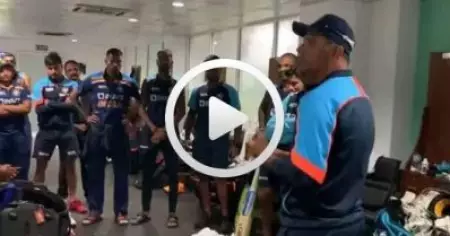കൊള്ളാം പിള്ളേരെ.., പക്ഷെ ഒന്നോര്‍ക്കണം ഇത് ടീമിന്റെ വിജയമാണ്, വ്യക്തിഗതമല്ല; പരമ്പര നേട്ടത്തിന് പിന്നാലെ ടീമംഗങ്ങളോട് ദ്രാവിഡ്, വീഡിയോ പുറത്തുവിട്ട് ബി.സി.സി.ഐ.