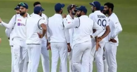 ഇംഗ്ലണ്ടിലുള്ള രണ്ട് ഇന്ത്യന്‍ ക്രിക്കറ്റ് താരങ്ങള്‍ക്ക് കൊവിഡ്