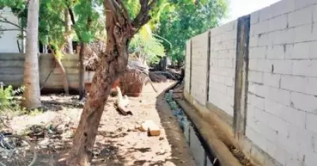 പൊതുവഴിയടച്ച് ദളിതരുടെ താമസസ്ഥലം വേര്‍തിരിക്കാന്‍ തിരുച്ചിയില്‍ ജാതിമതില്‍; പ്രതിഷേധവുമായി സി.പി.ഐ.എം.