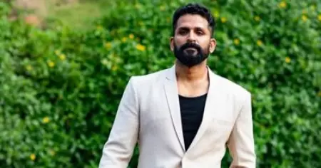 'മൈ നെയിം ഈസ് അജിത്ത് കുമാര്‍' എന്ന് സ്വയം പരിചയപ്പെടുത്തി, അദ്ദേഹത്തെപ്പറ്റി പറയാന്‍ തുടങ്ങിയാല്‍ തീരില്ല; ജോണ്‍ കൊക്കന്‍