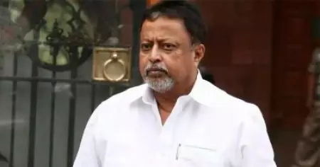 ബംഗാള്‍ ഉപതെരഞ്ഞെടുപ്പില്‍ ബി.ജെ.പിക്ക് വിജയം പ്രവചിച്ച് തൃണമൂല്‍ നേതാവ് മുകുള്‍ റോയ്; നാക്കുപിഴയ്ക്ക് പിന്നാലെ തിരുത്ത്