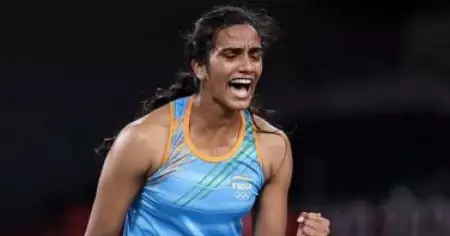 സിന്ധുവിന് വെങ്കലം; തുടർച്ചയായ രണ്ടാം ഒളിമ്പിക്‌സിലും മെഡല്‍, ഈ നേട്ടം കൈവരിക്കുന്ന ആദ്യ ഇന്ത്യക്കാരി