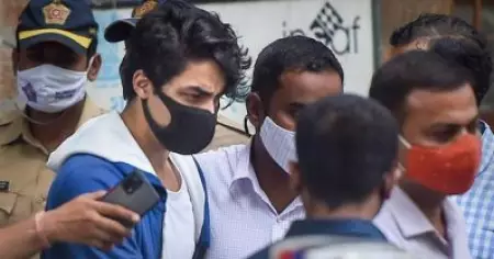 ആര്യന്‍ ഖാന്‍ കേസിലെ സാക്ഷികള്‍ 2020 മുതല്‍ എന്‍.സി.ബിയുടെ സ്ഥിരം സാക്ഷികള്‍; റിപ്പോര്‍ട്ട് പുറത്ത്