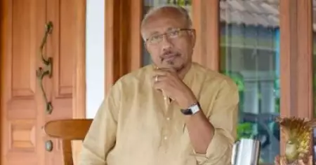 മലയാളത്തില്‍ ഒരു സൂപ്പര്‍ ഹീറോയെ സൃഷ്ടിക്കാനുള്ള ബേസിലിന്റെ ധൈര്യത്തെ സമ്മതിക്കണം; മിന്നല്‍ മുരളിക്ക് അഭിനന്ദനവുമായി ഭദ്രന്‍