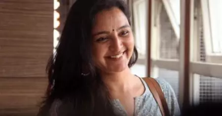 മറ്റെല്ലാവരേയും പോലെ ഒരു സാധാരണ ടെന്റിലായിരുന്നു മഞ്ജു ചേച്ചിയും കഴിഞ്ഞത്; കയറ്റം വിശേഷങ്ങള്‍ പങ്കുവെച്ച് ക്യാമറാമാന്‍ ചന്ദ്രു