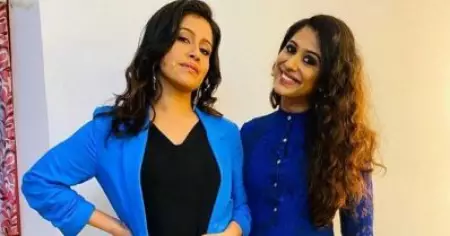 ആടിത്തിമിര്‍ത്ത് രഞ്ജിനിയും രഞ്ജിനിയും; വൈറലായി വീഡിയോ