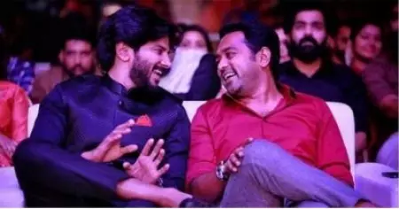 അയാൾ ചിരിക്കുന്നത് കണ്ട് ദുൽഖറിന് ടെൻഷൻ ആയി; അക്കാര്യം മമ്മൂക്കയോട് പറഞ്ഞിരുന്നു: ആസിഫ് അലി
