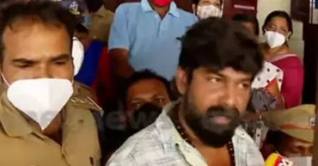 മാസ്‌ക് ധരിക്കാത്തതിന് ജോജു ജോര്‍ജിനെതിരെ കേസ്