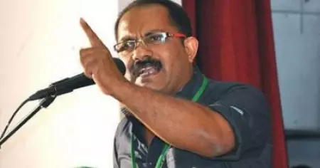 വിപ്ലവത്തിന്റെ പേര് പറഞ്ഞ് ഉടയാടകള്‍ അഴിപ്പിക്കുന്ന ഭ്രാന്തിന്റെ പേരാണ് എസ്.എഫ്.ഐ: കെ.എം. ഷാജി
