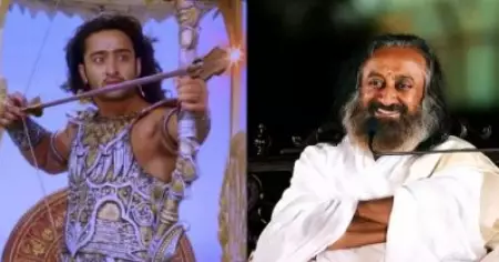 'പാണ്ഡവര്‍ അസ്ത്രങ്ങള്‍ സൂക്ഷിച്ചിരുന്ന സ്ഥലമായിരുന്നു ആസ്‌ത്രേലിയ!' 'അപ്പോള്‍ മലേഷ്യയോ ഗുരുവേ?!' ശ്രീ ശ്രീ രവിശങ്കറിനെ എയറില്‍ കേറ്റി ട്രോളന്‍മാര്‍
