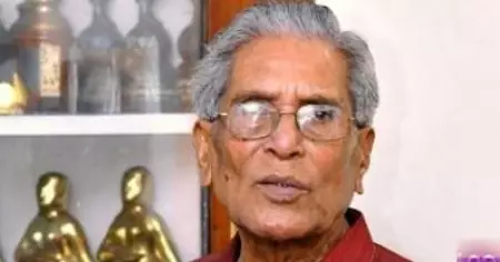 എം.ജി.ആറിനെ കൃത്യ നിഷ്ഠത 'പഠിപ്പിച്ച', സിഗരറ്റ് വലിക്കണമെങ്കില്‍ പുറത്തുപോകണമെന്ന് നസീറിനോടും തിക്കുറിശ്ശിയോടും പറഞ്ഞ സേതുമാധവന്‍