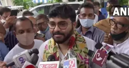 ബാബുല്‍ സുപ്രിയോയ്ക്ക് മൂന്നാം തവണയും കൊവിഡ്; അടിയന്തിര വാക്‌സിന്റെ വില കുറയ്ക്കണമെന്ന് സുപ്രിയോ