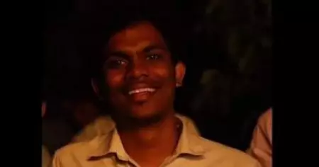 ധീരജിന് കണ്ണീരോടെ വിട; മൃതദേഹം സംസ്‌കരിച്ചു, പ്രതികളെ ഇന്ന് കോടതിയില്‍ ഹാജരാക്കും
