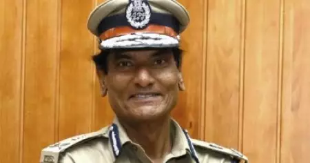 'മാപ്പൊന്നും ചോദിച്ചിട്ടില്ല'; പിങ്ക് പൊലീസിന്റെ പരസ്യ വിചാരണയില്‍ പെണ്‍കുട്ടിയുടെ അച്ഛനെ തള്ളി ഡി.ജി.പിയുടെ ഓഫീസ്