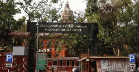 റിപബ്ലിക് ദിന പരേഡ്; തമിഴ്‌നാടിന്റെ ടാബ്ലോ ഉള്‍പ്പെടുത്തണമെന്ന പൊതുതാല്‍പര്യ ഹരജി തള്ളി മദ്രാസ് ഹൈക്കോടതി