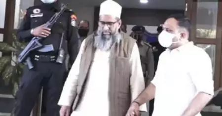 ഫേസ്ബുക്ക് പോസ്റ്റ് ഷെയര്‍ ചെയ്തതിന് യുവാവിനെ കൊലപ്പെടുത്തിയ സംഭവം; ഗുജറാത്തില്‍ മുസ്‌ലിം പുരോഹിതന്‍ അറസ്റ്റില്‍