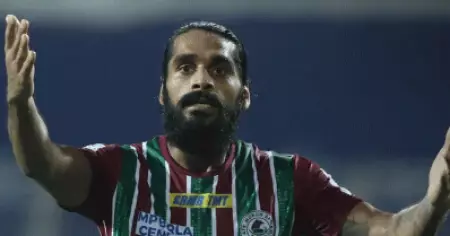'ഞങ്ങള്‍ കളിച്ചത് പെണ്‍കുട്ടികള്‍ക്കൊപ്പം'; സന്ദേശ് ജിംഖാന്റെ സെക്‌സിസ്റ്റ് പരാമര്‍ശം; വിവാദത്തിന് പിന്നാലെ മാപ്പ്