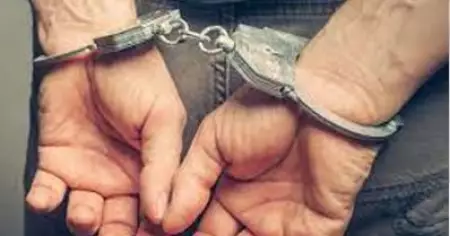പത്താം ക്ലാസ് പരീക്ഷ എഴുതാന്‍ പോയ പെണ്‍കുട്ടിക്ക് നേരെ 'ഭര്‍ത്താവി'ന്റെ ആസിഡ് ആക്രമണം