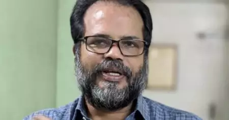 റഷ്യ, ചൈന എന്നീ അഹങ്കാരി രാജ്യങ്ങളെ ഇനിയും തള്ളിപ്പറയാത്തവര്‍ കമ്മ്യൂണിസ്റ്റല്ല: സി.പി.ഐ എം.എല്‍.എ പി. ബാലചന്ദ്രന്‍