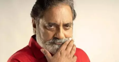 പട്ടിയുടെ കഴുത്തിലെ ബെല്‍റ്റ് പോലെ 'ഡോ'കള്‍(ഡോക്ടര്‍) തൂക്കിയിടുന്നവരെ 'പോടോ' എന്ന് വിളിക്കാന്‍ കെല്‍പുള്ള കുട്ടികള്‍ കേരളത്തിലില്ലേ?  ജോയ് മാത്യു