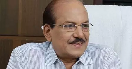 ഇടത് പുറത്തുനിന്ന് പിന്തുണയ്ക്കണം, ലീഗ് സ്വന്തം നിലയ്ക്ക് മന്ത്രിസഭ രൂപീകരിക്കണം, കുഞ്ഞാലിക്കുട്ടി മുഖ്യമന്ത്രിയാകണം: യൂത്ത് ലീഗ് നേതാവ്
