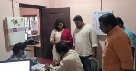 സി.പി.ഐ.എം നേതാക്കള്‍ സാക്ഷി; ഷെജിനും ജോയ്‌സ്‌നയും വിവാഹം രജിസ്റ്റര്‍ ചെയ്തു