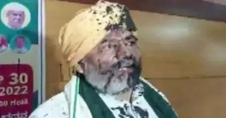 കര്‍ഷക നേതാവിന് നേരെയുണ്ടായ മഷി ആക്രമണത്തില്‍ മൂന്ന് പേര്‍ അറസ്റ്റില്‍; ആക്രമണം ഗൂഢാലോചനയെന്ന് ടിക്കായത്ത്