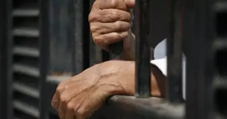 രാജ്യത്ത് 76% വിചാരണതടവുകാര്‍; 73 % പേര്‍ ദളിത്, ആദിവാസി വിഭാഗങ്ങള്‍; 20% പേര്‍ മുസ്‌ലിങ്ങള്‍